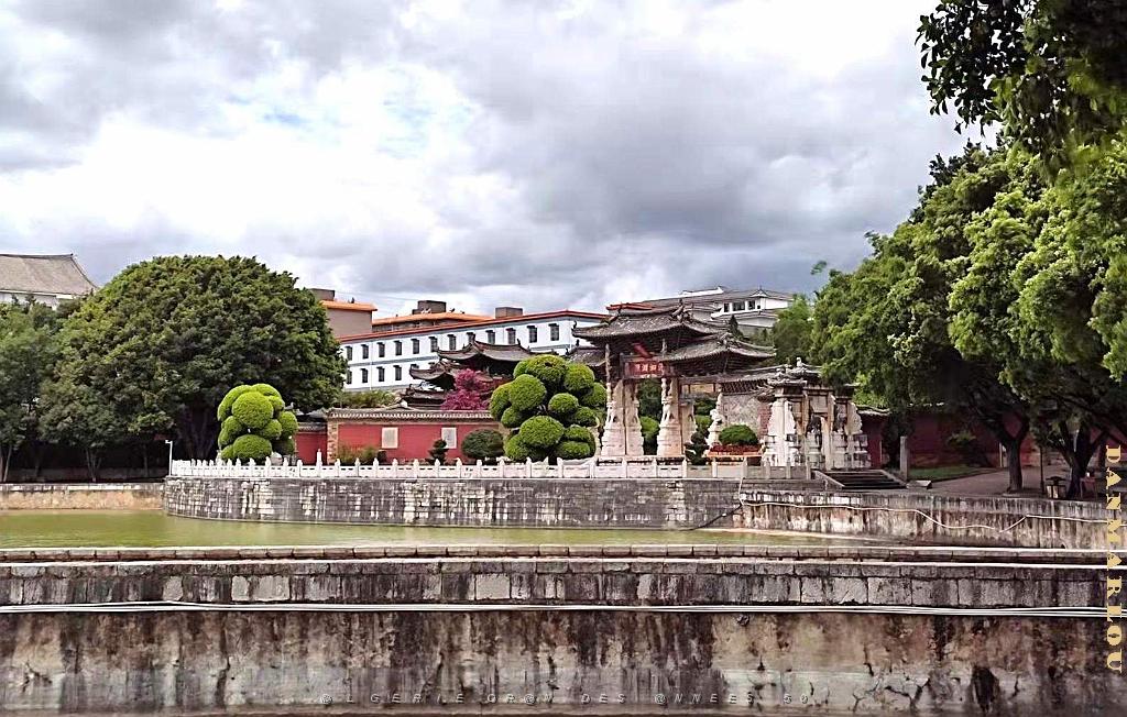 JIUNSHUI TEMPLE DE CONFUCIUS (46).jpg